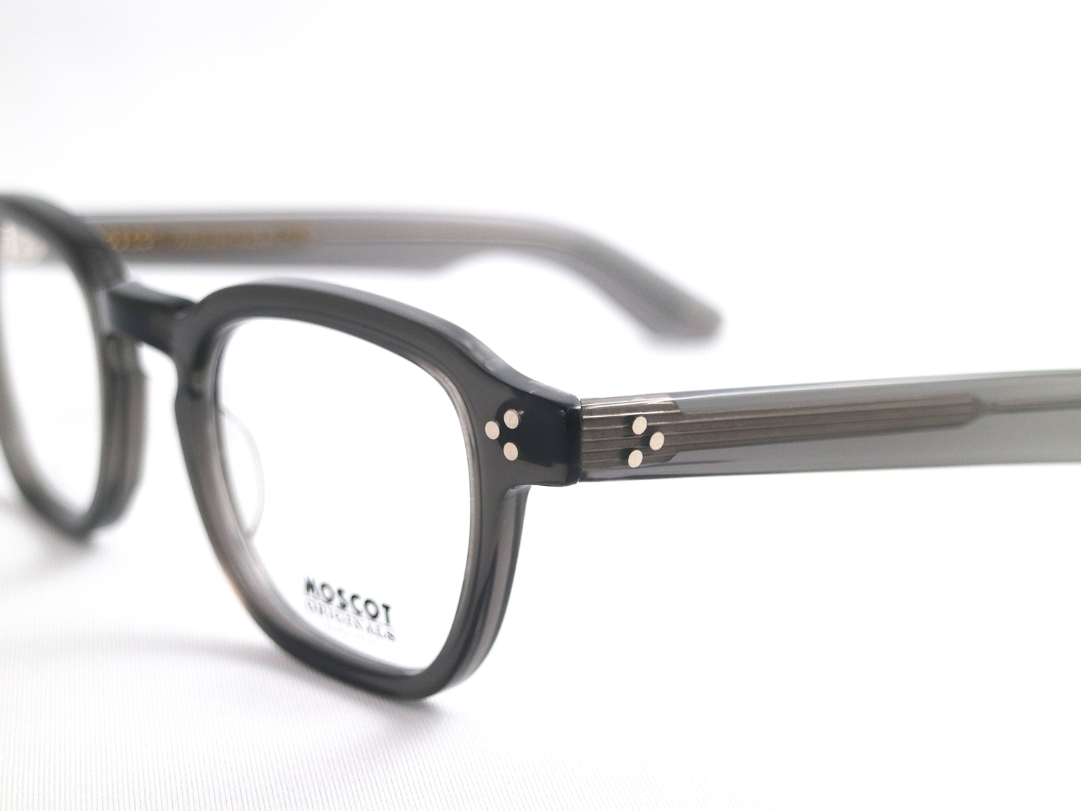 フレンチテイストのメガネ店 BEAUXEYUX(ボズュー) 自由が丘・麻布十番