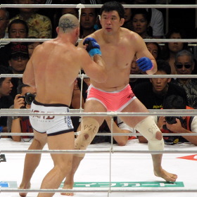 レポ＆写真) [PRIDE-GP] 8.10 さいたま：桜庭、シウバに3連敗。ミルコ