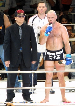 レポ＆写真) [PRIDE-GP] 8.10 さいたま：桜庭、シウバに3連敗。ミルコ