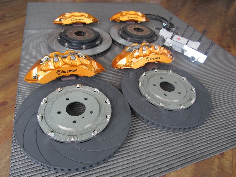 ③ インフィニティFX35にR35GT-Rブレンボキャリパー＋400mm