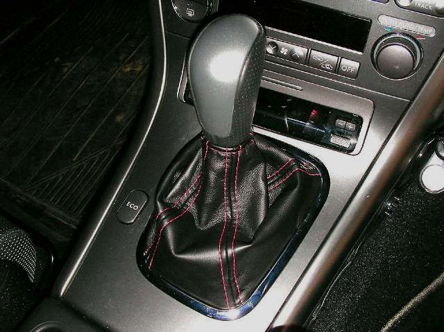 レガシィBP/BL(A～C型) ATシフトブーツ TypeB LIBERAL