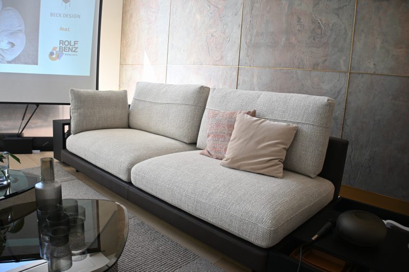 ロルフベンツ 創業60周年記念の新作ソファ「SINA」を発売開始 デザイン