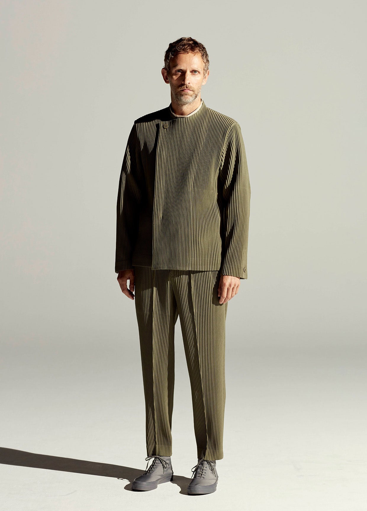 HOMME PLISSÉ ISSEY MIYAKE SPRING SUMMER 2022 コレクション11