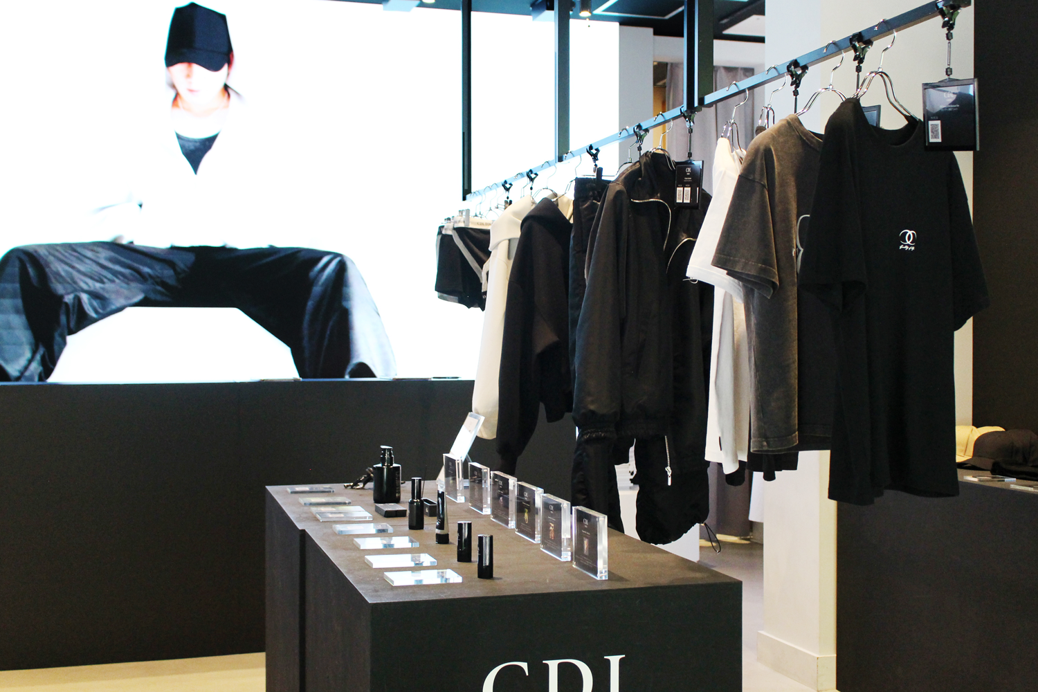 CDL TOKYO POPUP STORE / Leif.designpark