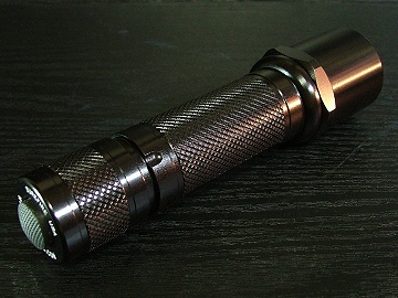 SUREFIRE 6P LED :: Japan FlashLight Channel ::