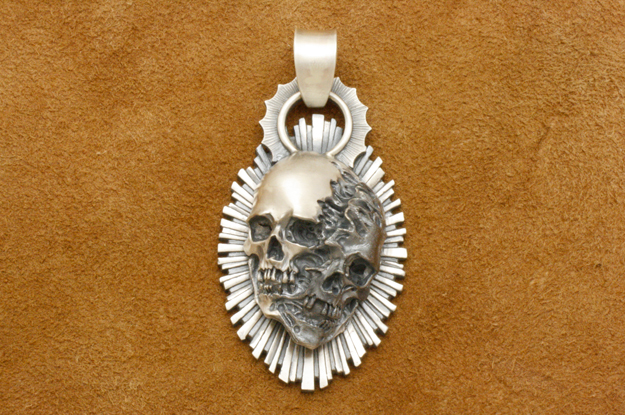 ワンメイク／OMC MG×Legiomade 分離ペンダント ： マッドグラフィティ