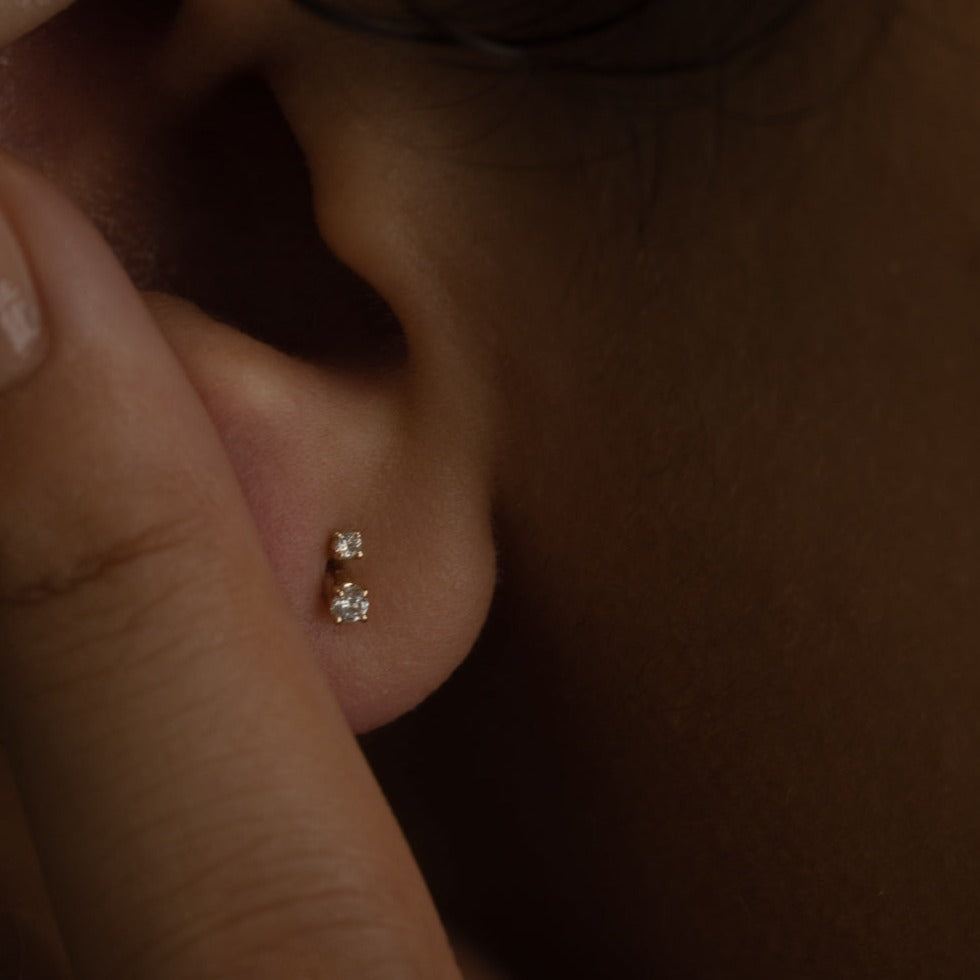 ツインダイヤモンドイヤリング - PRMAL (プライマル) 公式オンラインストア