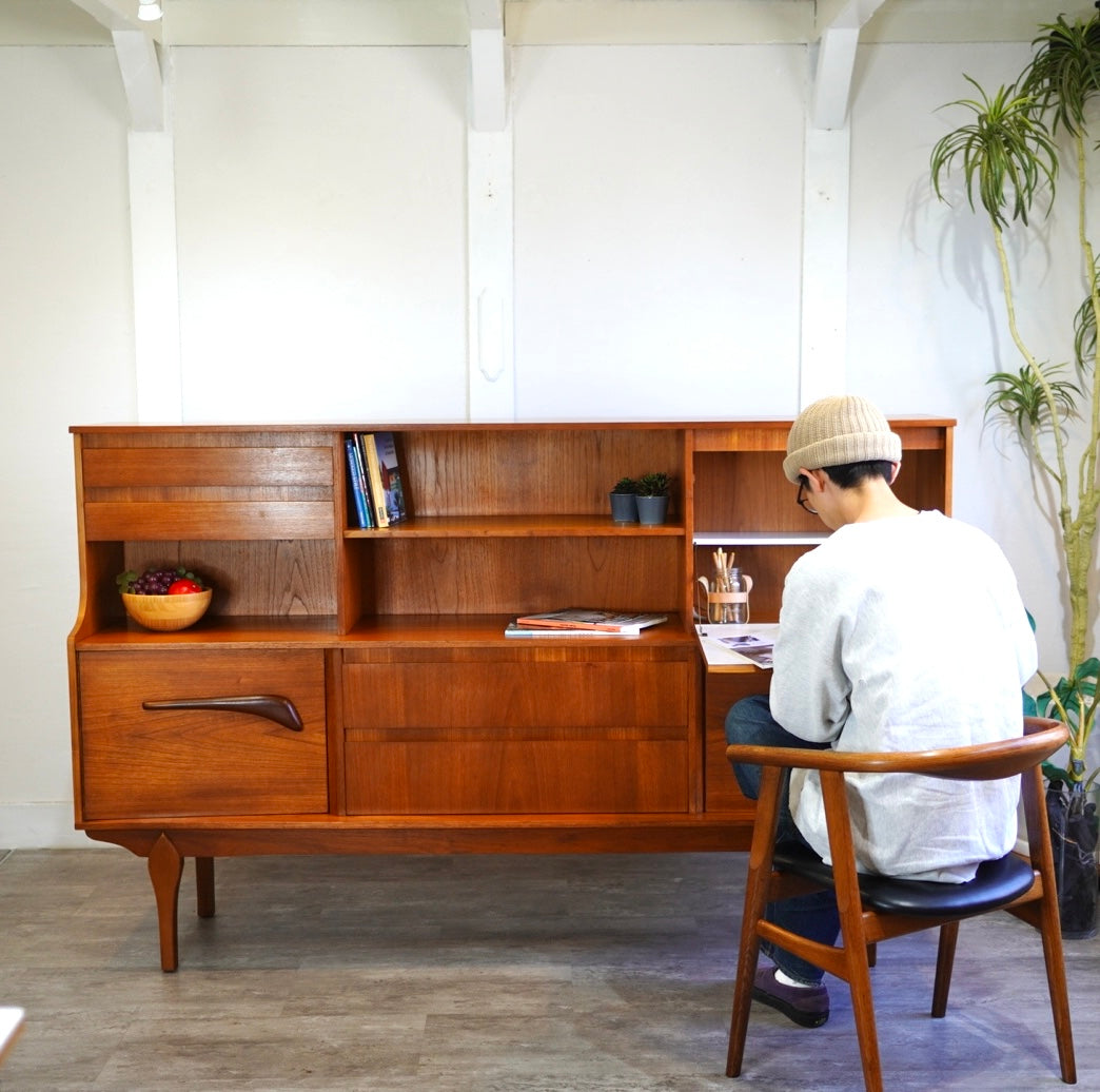 ジェンティーク / Jentique 英国ヴィンテージ サイドボード イギリス