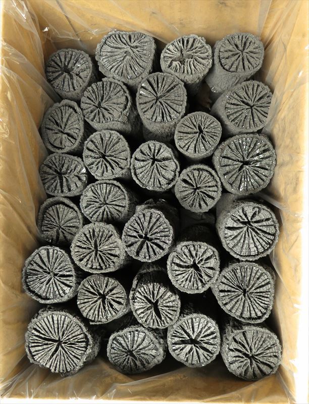 伝統の茶の湯炭「能勢菊炭」 全国唯一 能勢菊炭、池田炭窯元直営店 炭