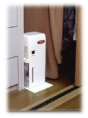 QS-101 押入れ用除湿機