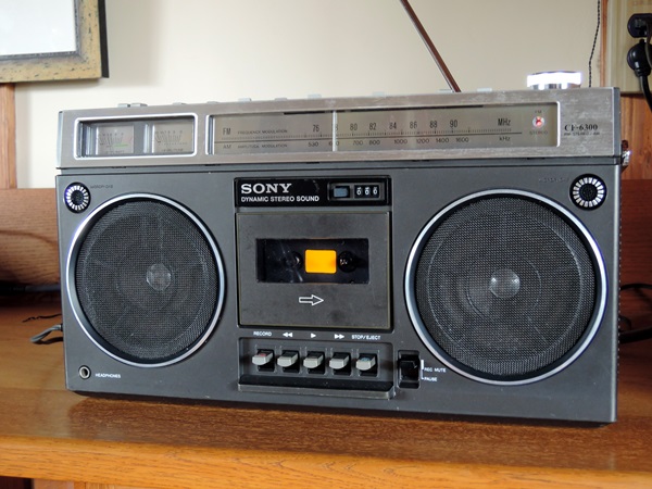 秘密基地のオーディオ部門（平成20年から～）大改革: 平成のラジカセ音