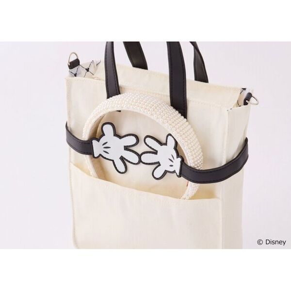 Disney ミッキー ショルダーバッグBOOK produced by Areeam (宝島社