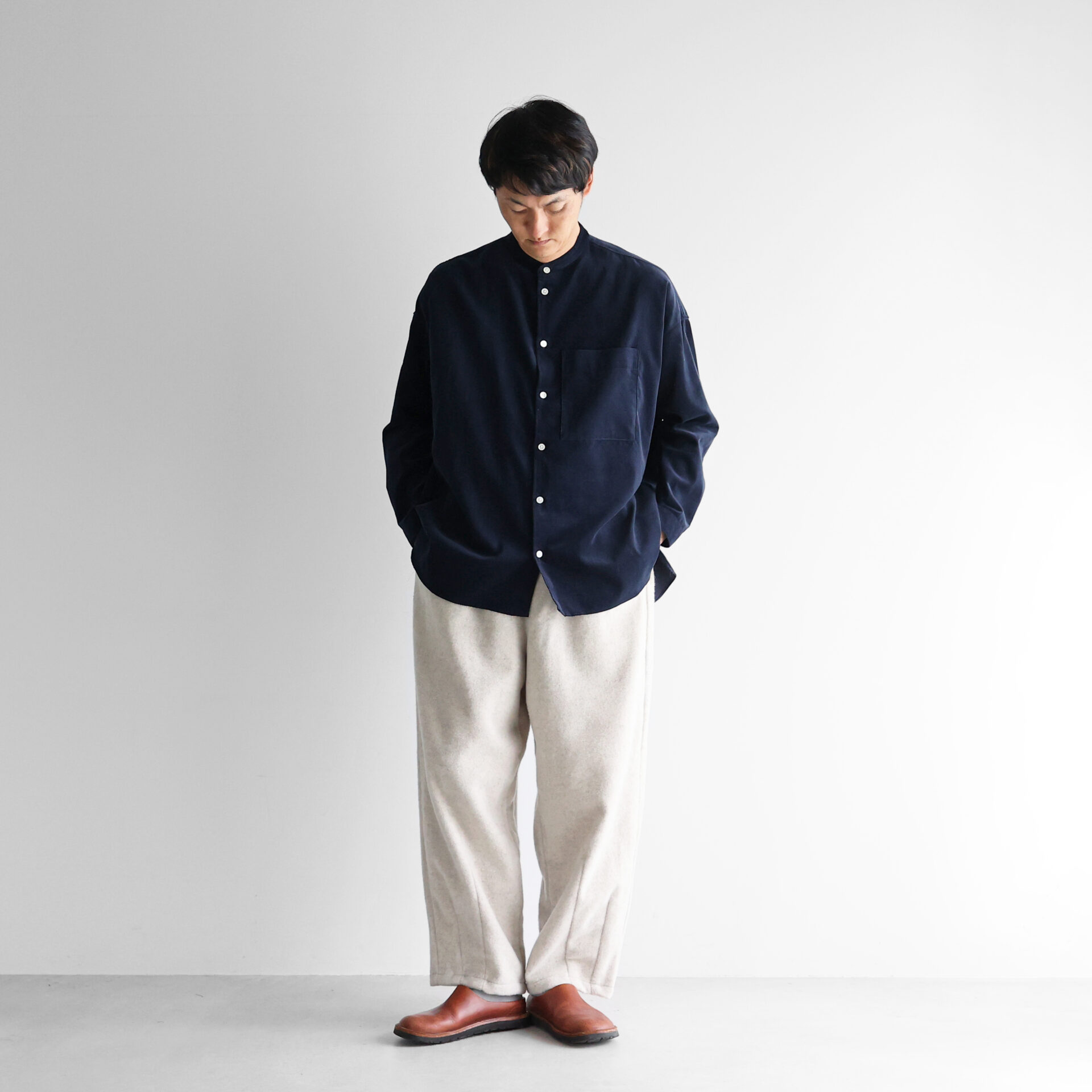 HUIS×尾州”縮絨ウールフランネルバルーンパンツロング 506Lをリリース