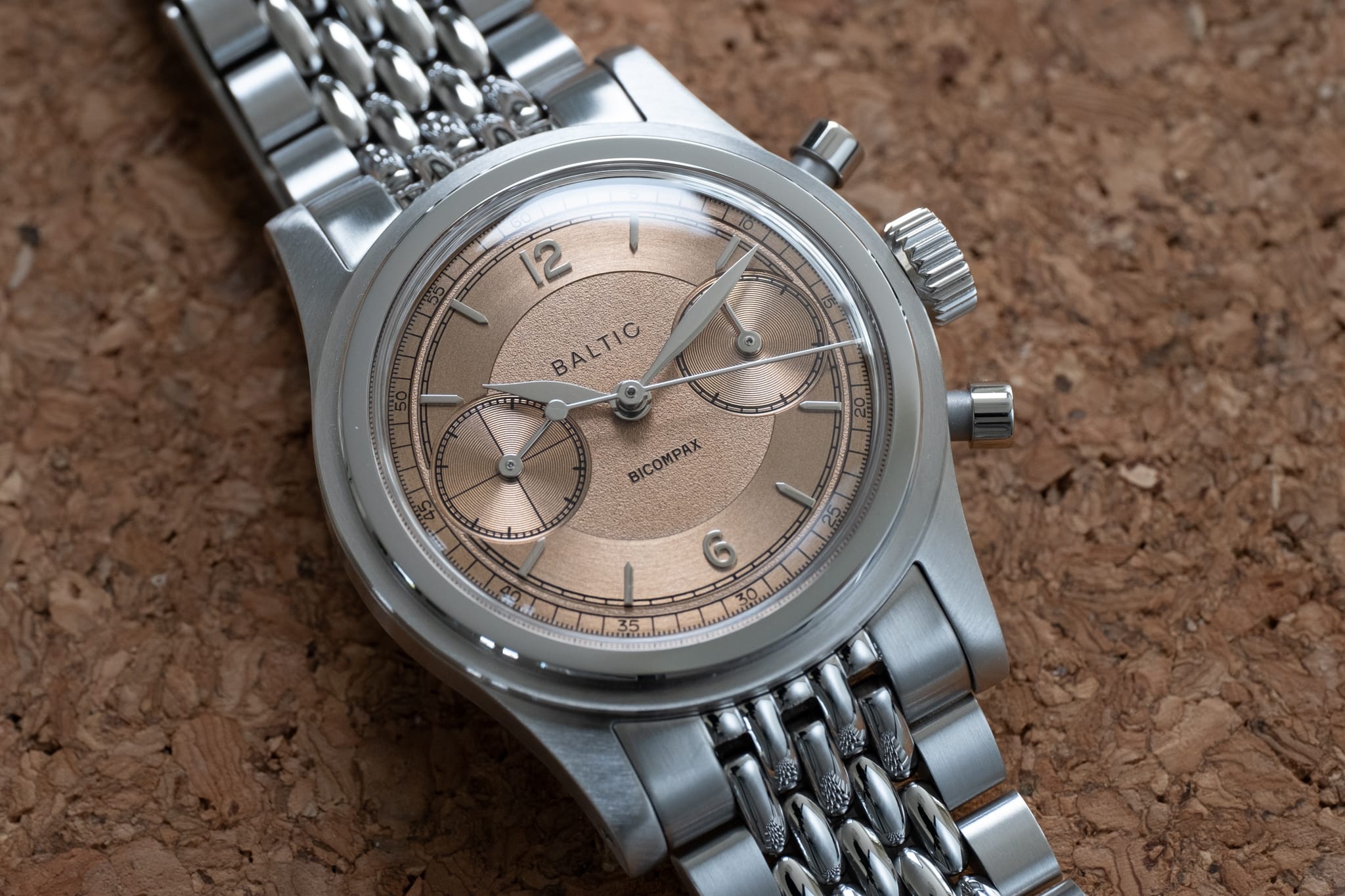 Baltic Bicompax 003 takes the vintage vibe up a notch - 12&60