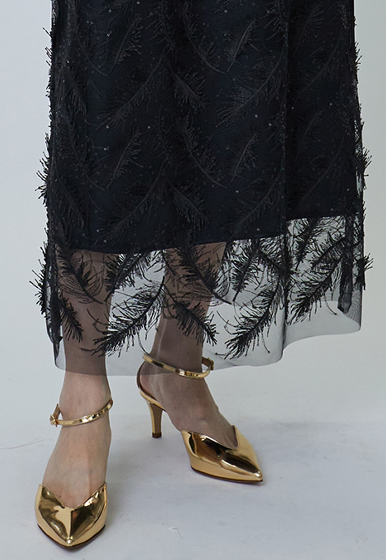 NEBULONI E. (ネブローニ)＞ゴールドミュール】｜1er Arrondissement