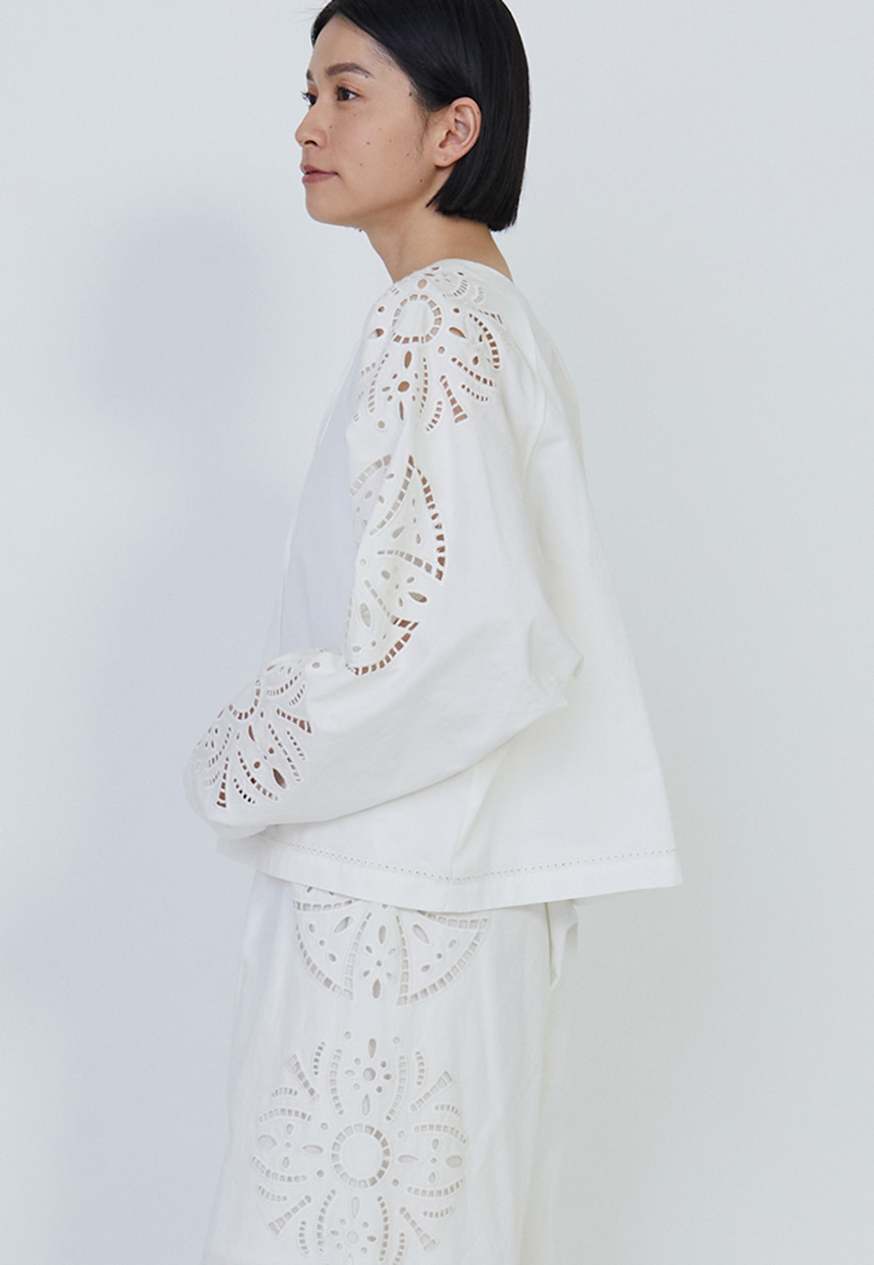 エンブロイダリーブラウス】｜1er Arrondissement（プルミエ アロン