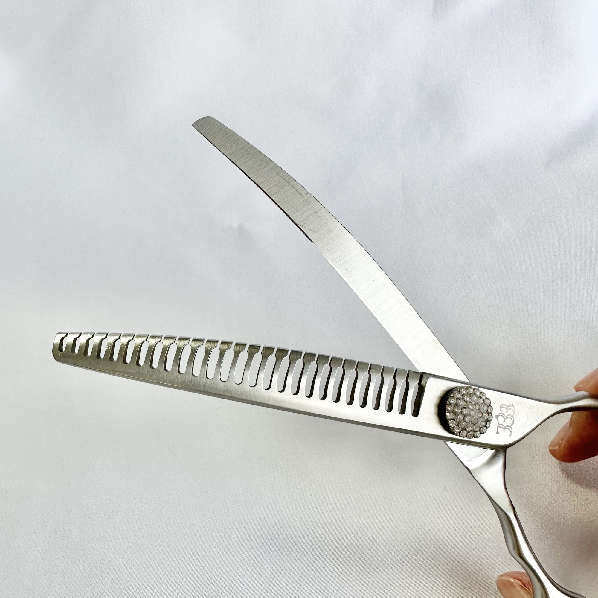 刃先までぶれにくい！カーブチャンカー 7.0inch | 333 Dog-Care