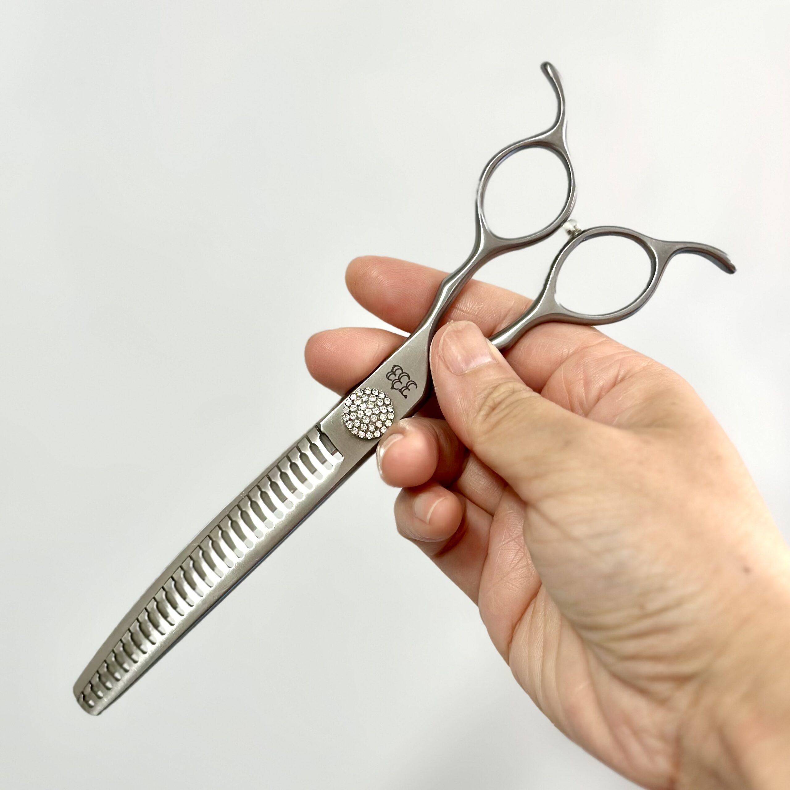 刃先までぶれにくい！カーブチャンカー 7.0inch | 333 Dog-Care