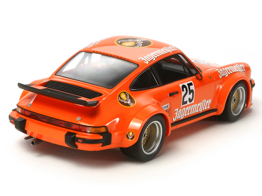 1/24 ポルシェ ターボ RSR 934 イェーガーマイスター: スケールモデル