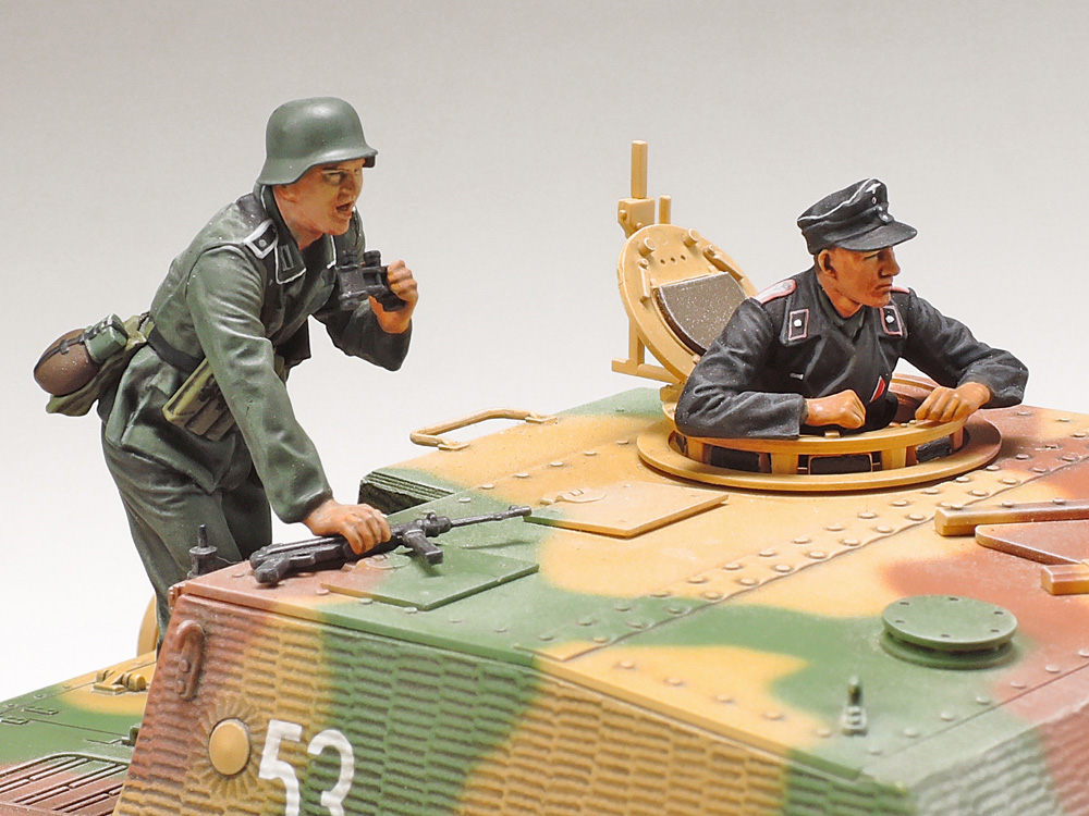 1/35 ドイツIV号突撃戦車 ブルムベア 後期型: スケールモデル｜TAMIYA