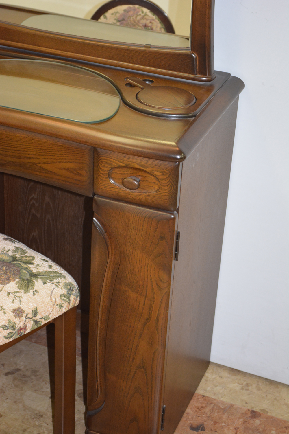 一面鏡スワン ナラダーク色 - 鏡台・ドレッサーの専門店 大川の田中鏡台店