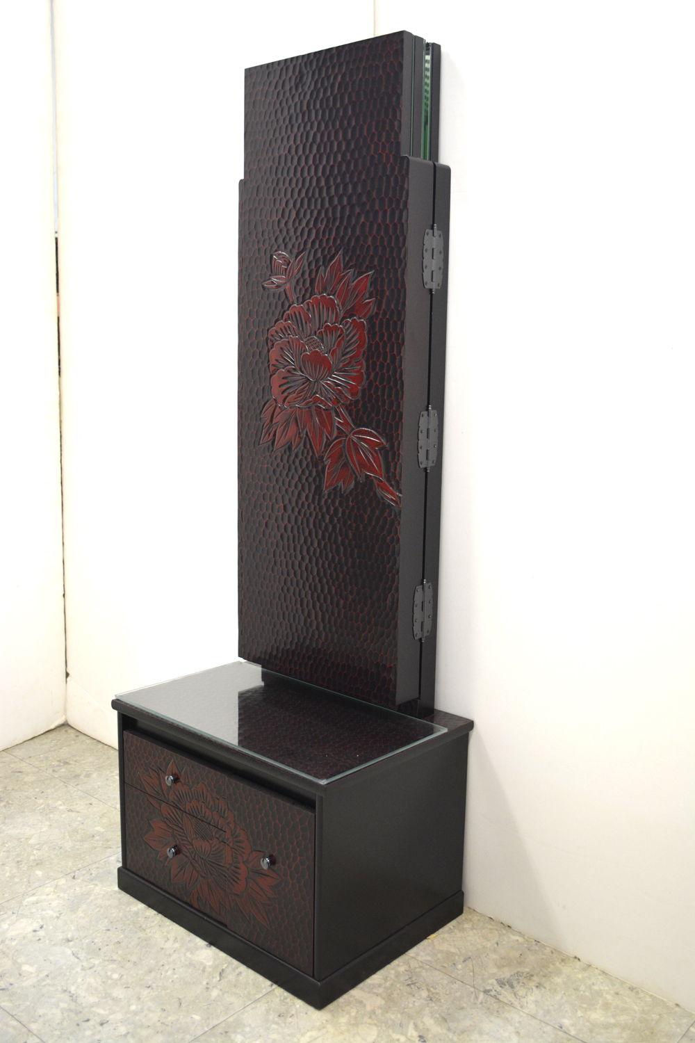 本三面鏡YK711鎌倉彫 - 鏡台・ドレッサーの専門店 大川の田中鏡台店