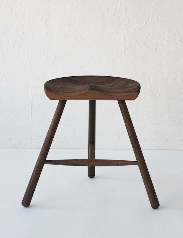 200脚限定！ アクタス限定の「シューメーカースツール」ウォールナット