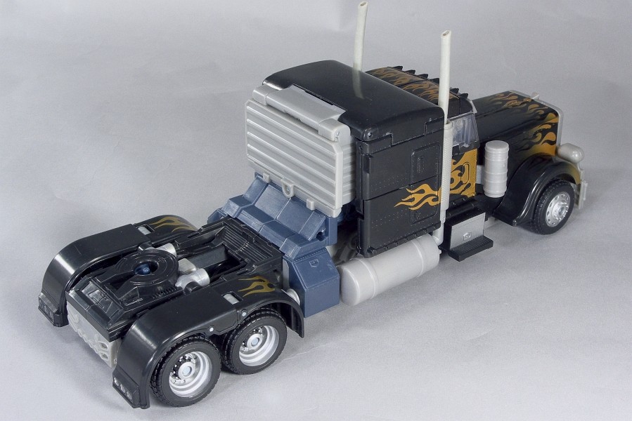 トランスフォーマーリベンジ 限定版 オプティマスプライムブラック