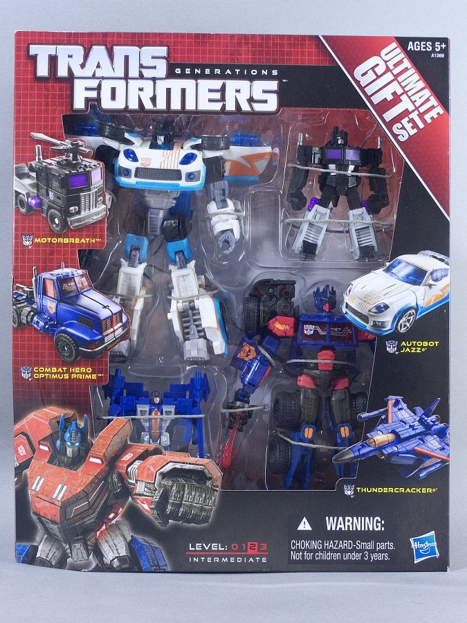 トランスフォーマー GENERATIONS ULTIMATE GIFT SET コンバット