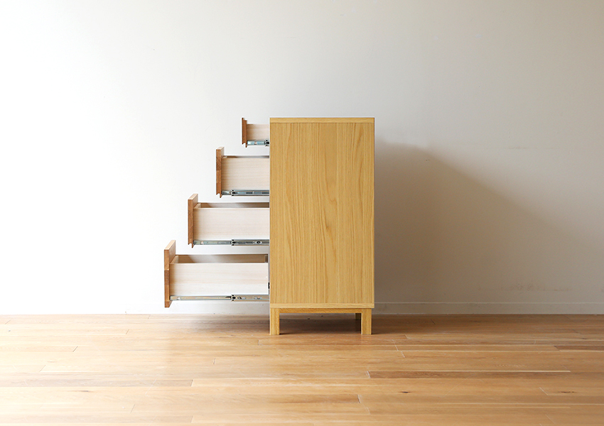 レッチェ 50サイドチェスト OAK(W50×D44×H88cm)税込85,000 | 高野木工