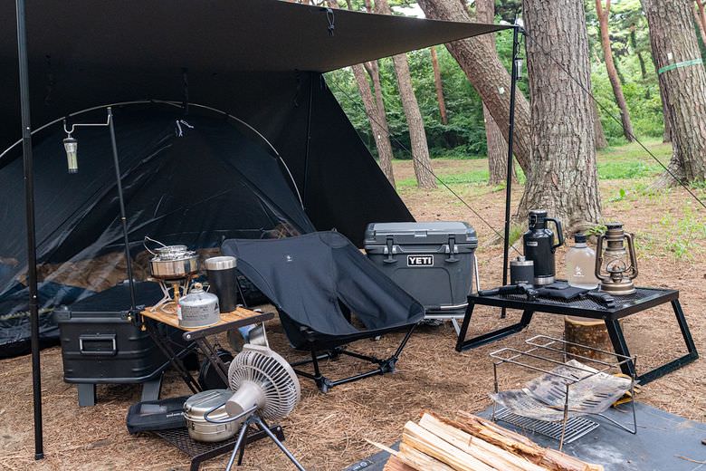 レビュー】VENTLAXの2WAY焚き火チェアワイドTCがカッコよくて実用性も