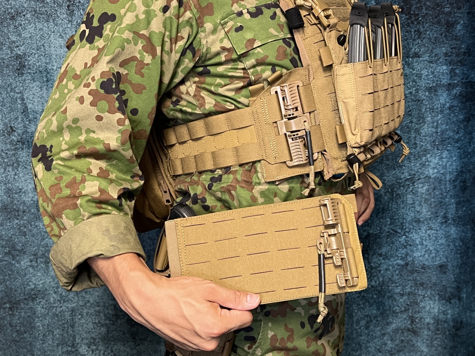 個人装備 ta TT ZIPシリーズ勢揃い！: タスマニアンタイガー