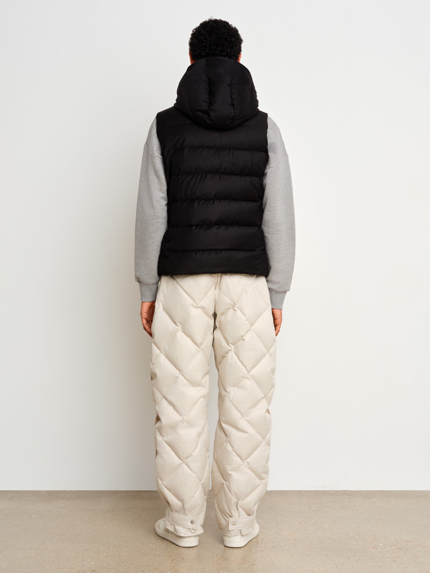 LEONARDO レオナール ダウンベスト | タトラス公式オンラインストア