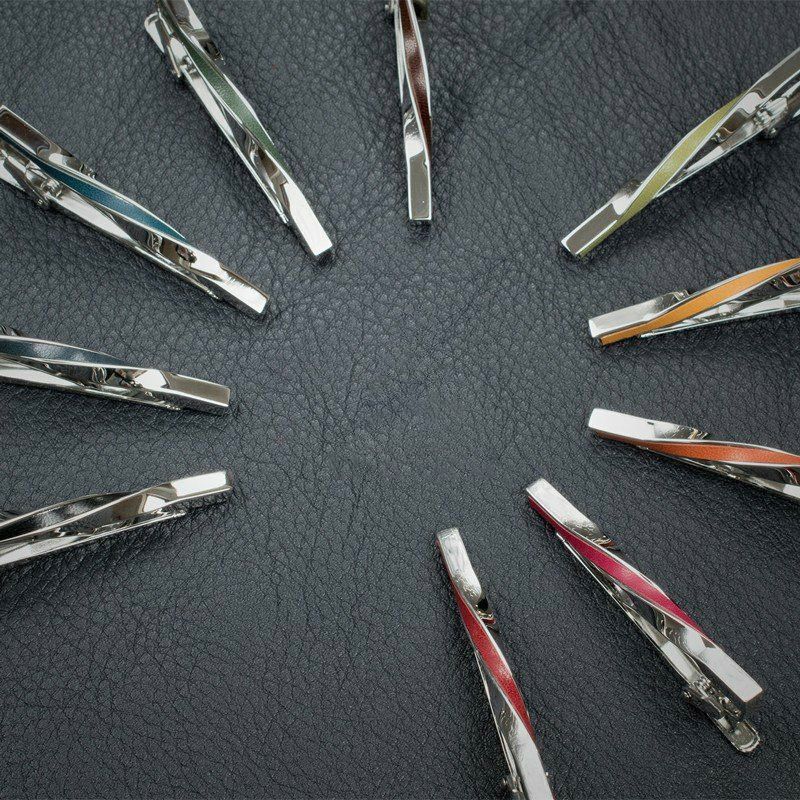 ネクタイピン ツイスト 本革はめ込み 名入れ可 Tps-078 | TAVARAT公式