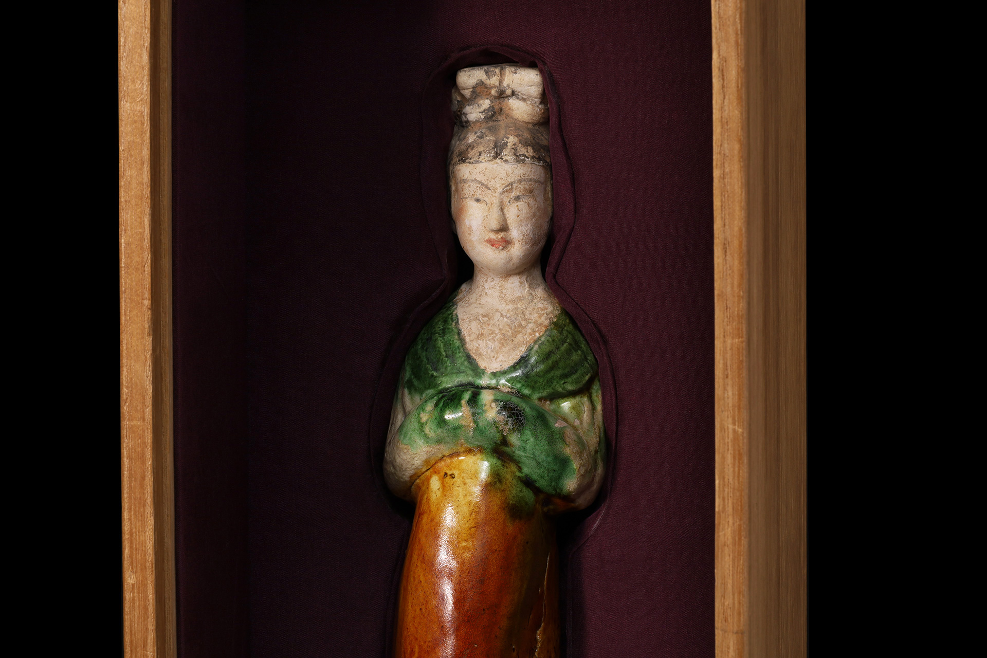 SSSS中国 唐三彩 女人坐俑 人物俑 置物 時代箱 C 9326A 新着商品 - New