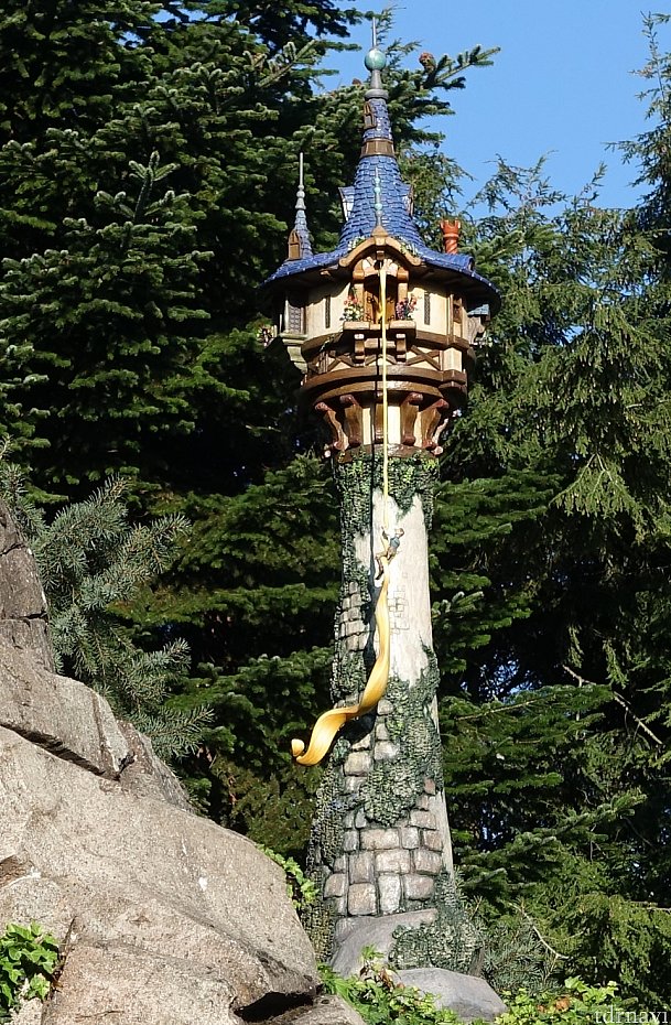 ラプンツェルの世界を体感できるアトラクション＆ショー特集 2015