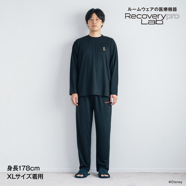 上下セット／XLサイズ Disney MICKEY MOUSE 疲労回復ウェアBOOK