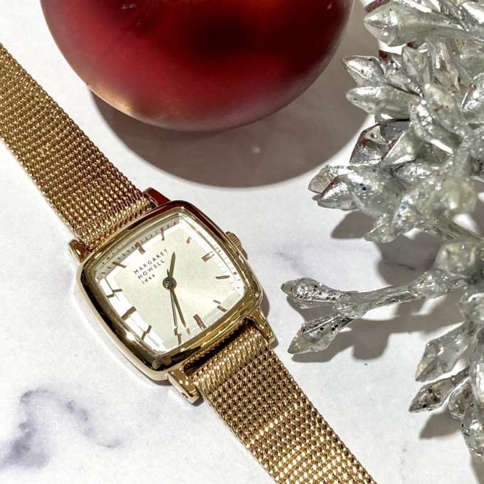 MARGARET HOWELL idea》煌びやかなゴールド - チックタックグラン