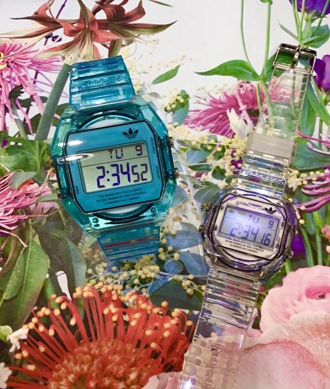 adidas】これからの季節にぴったり♪ - チックタックくずはモール店