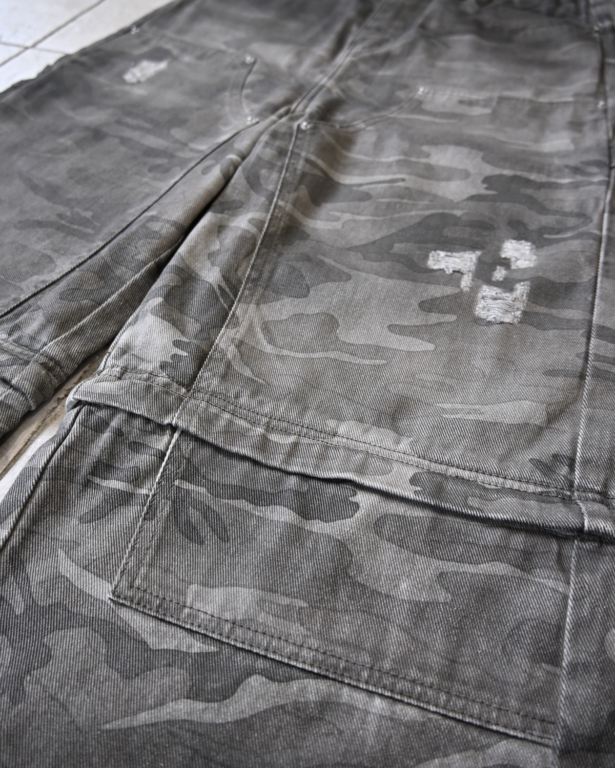 10日以内お届け】 ダメージカモ2WAYパンツ L2103