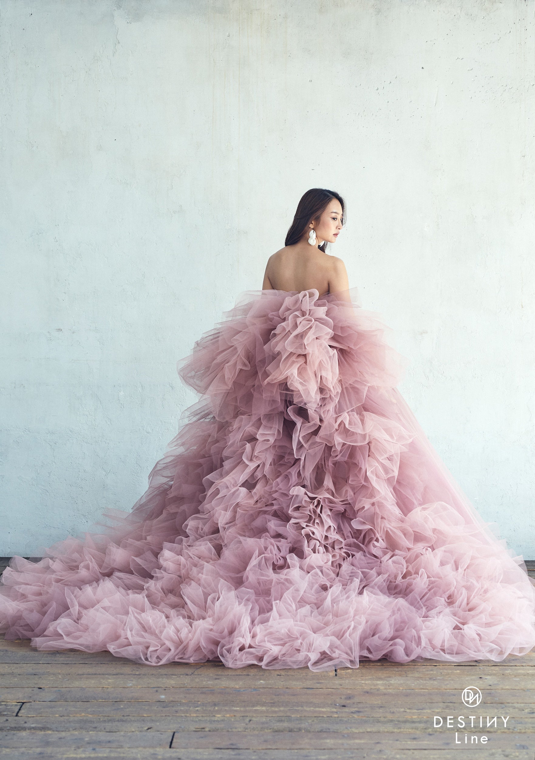 すべての衣装｜ウェディングドレス・カラードレスのレンタルならザ