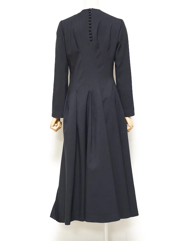 Mame Kurogouchi（マメ クロゴウチ） カーブプリーツドレス（ネイビー