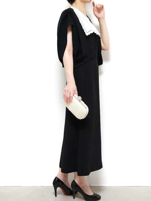 Mame Kurogouchi（マメ クロゴウチ） レースフラップカラークラシック