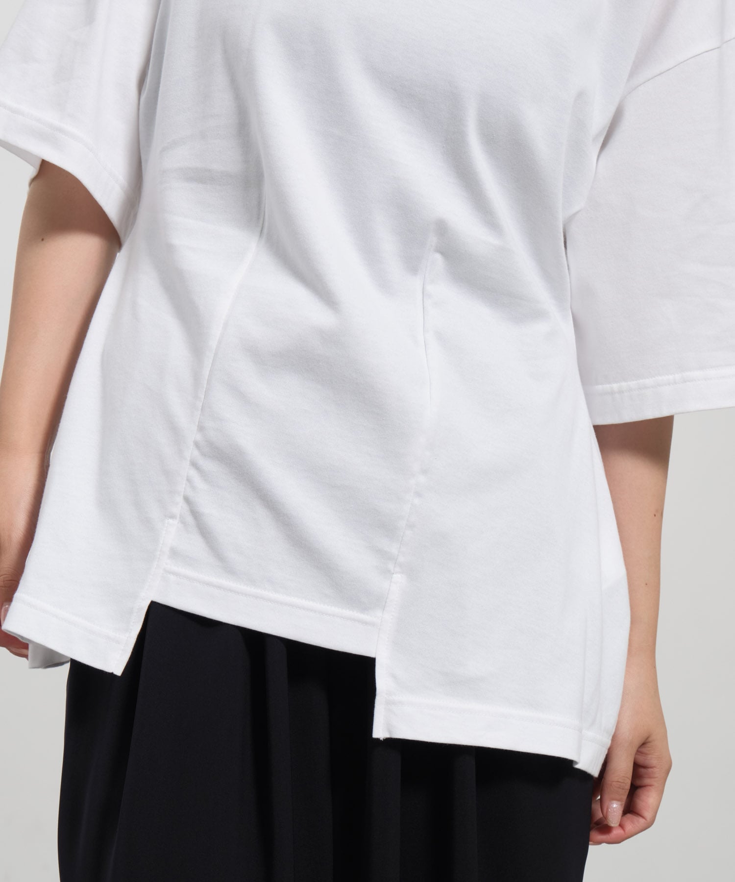 SHAPE T-SHIRT｜ENFOLD（エンフォルド）正規取り扱い通販｜THE TOKYO