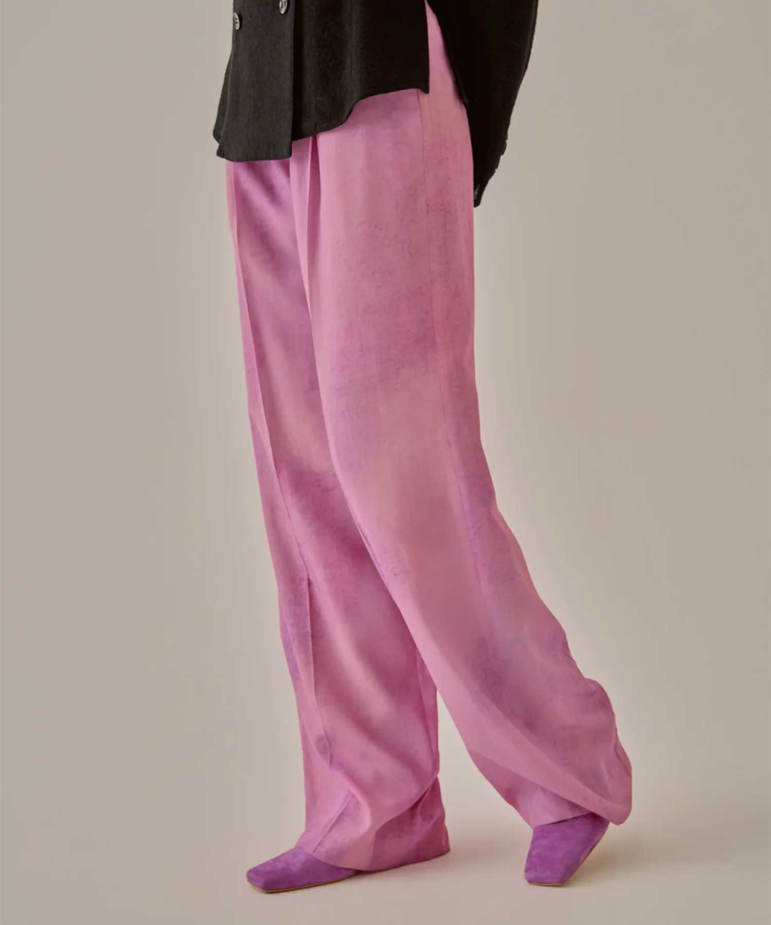 Dissolve tone pants PK(1 PINK): AKIRANAKA: WOMENS｜THE TOKYO