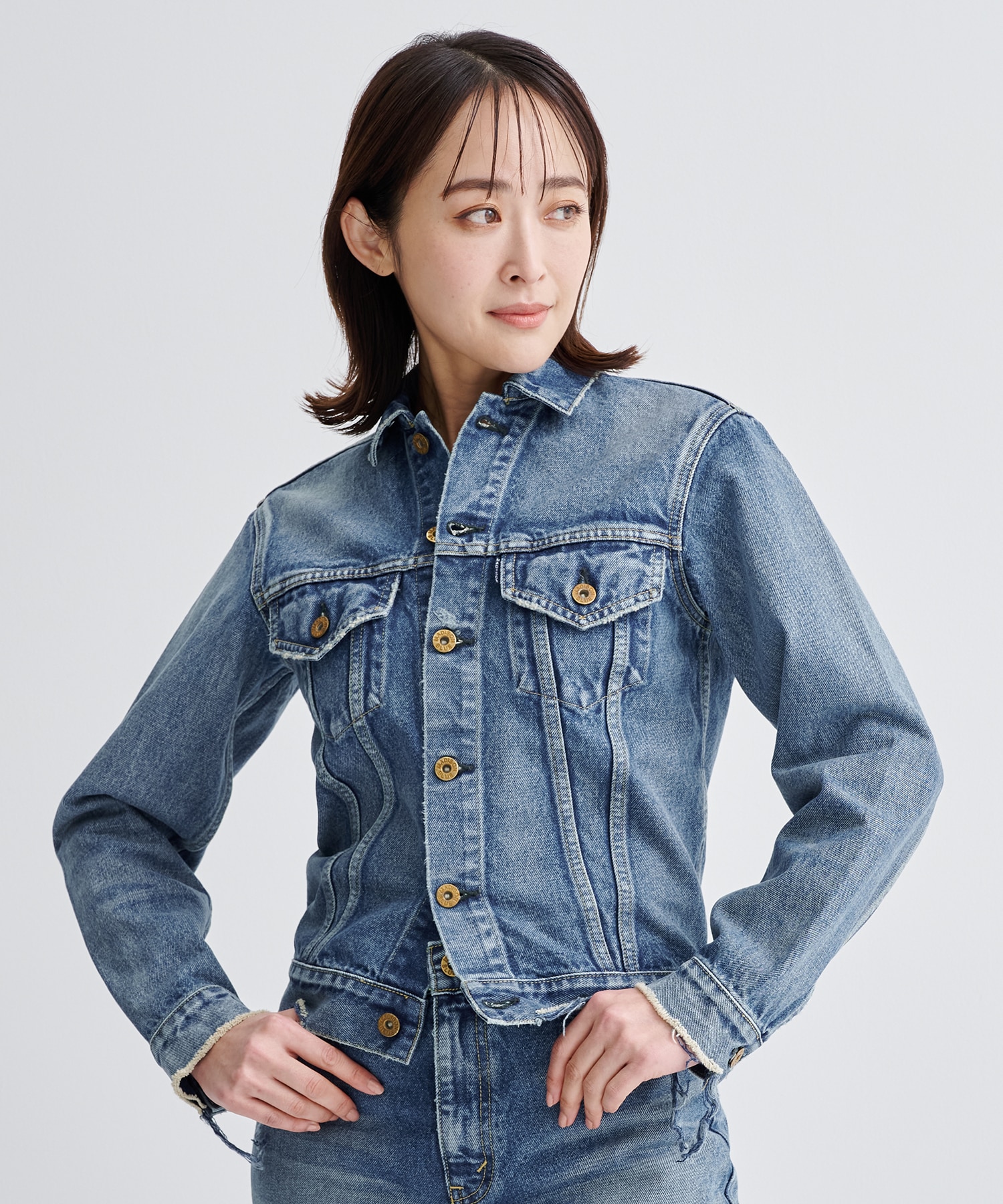 CRASHED 3RD TYPE G JAC | MADISONBLUE