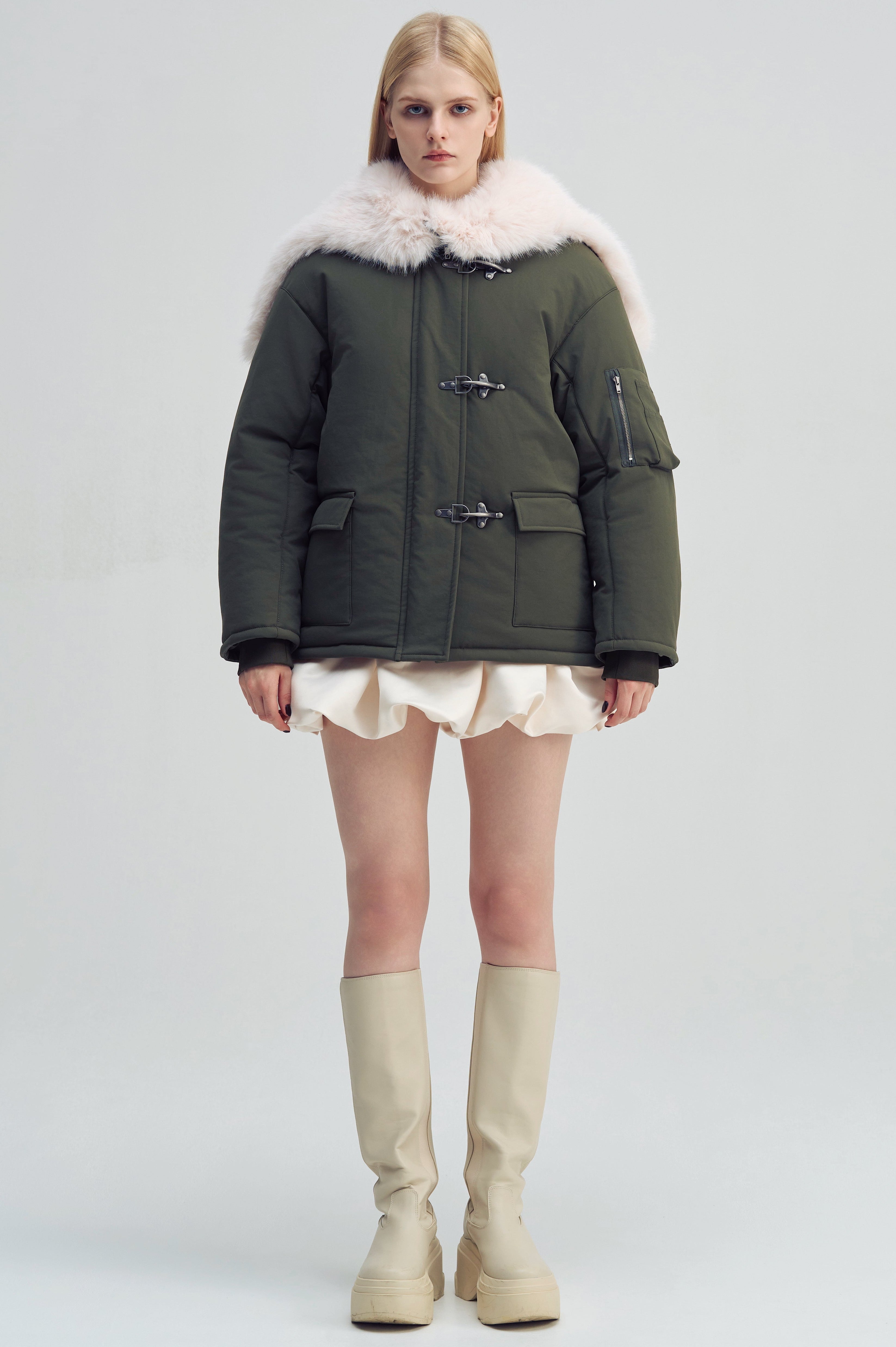 Koenig Coat – THE TOÉ