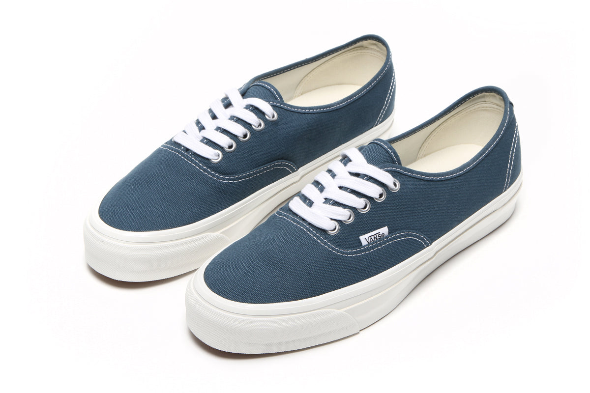 LX Authentic 44 – Premier