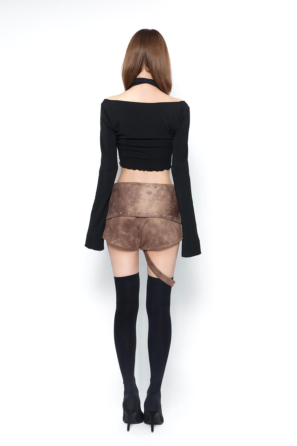 THEREDTHREAD / ザレッドスレッド】S cow short pants