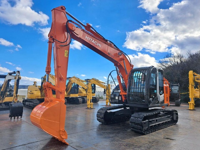 Japanese Used Excavators HITACHI ZX135US-3 TOKU WORLD BE2847